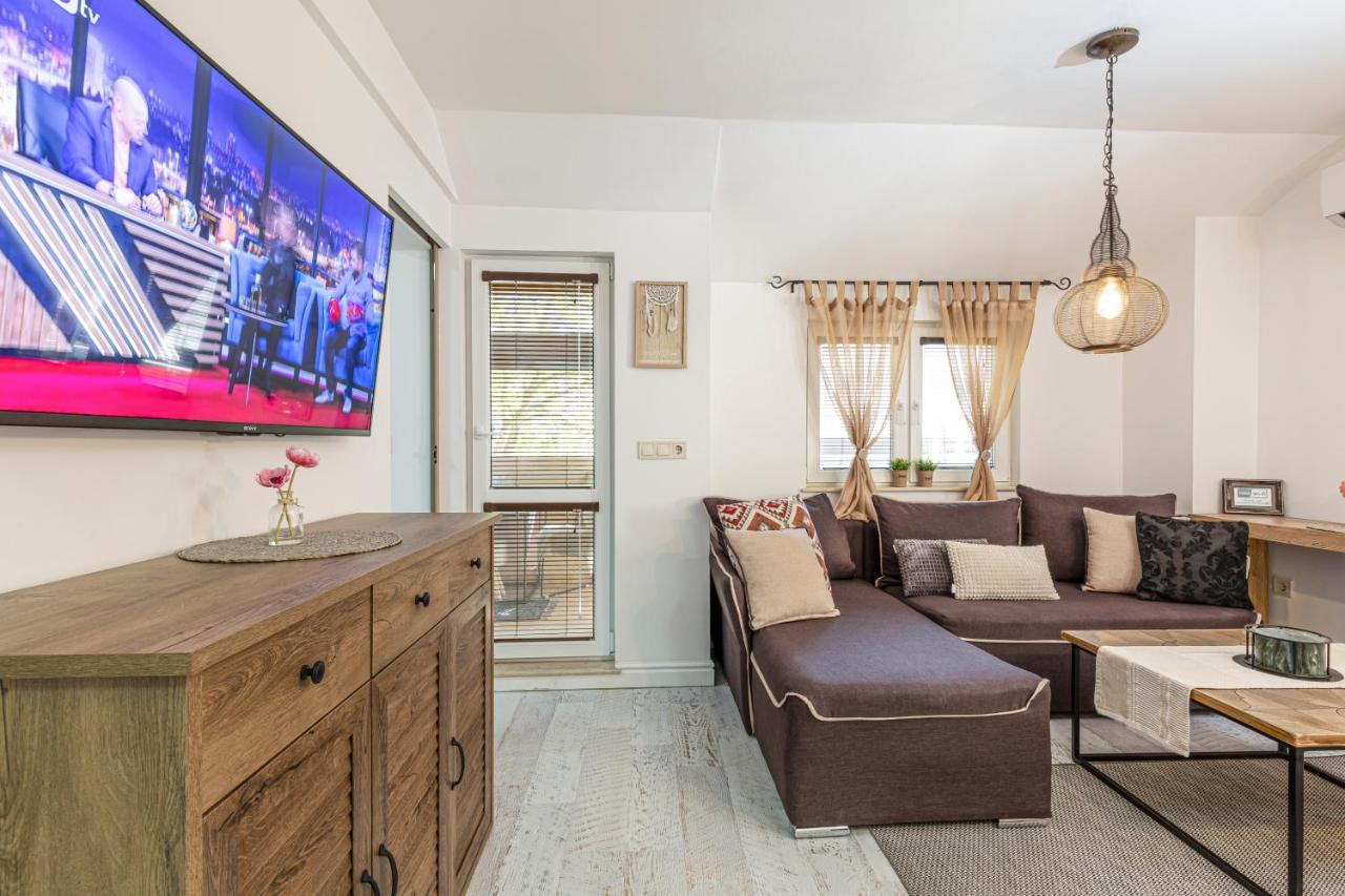 Stylish 1Bd Flat With A Terrace Near The Centre Of Plovdiv By Flat Mаnager 아파트 외부 사진