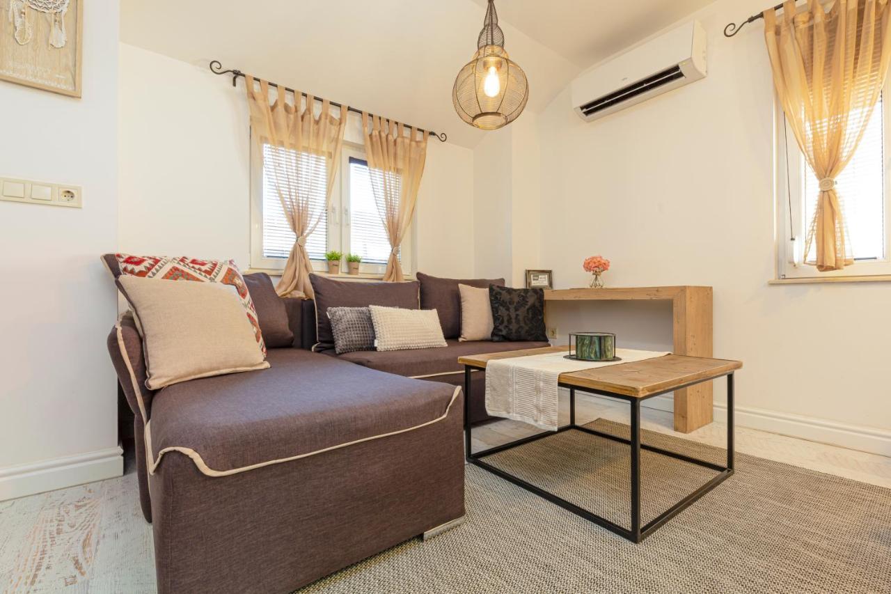 Stylish 1Bd Flat With A Terrace Near The Centre Of Plovdiv By Flat Mаnager 아파트 외부 사진